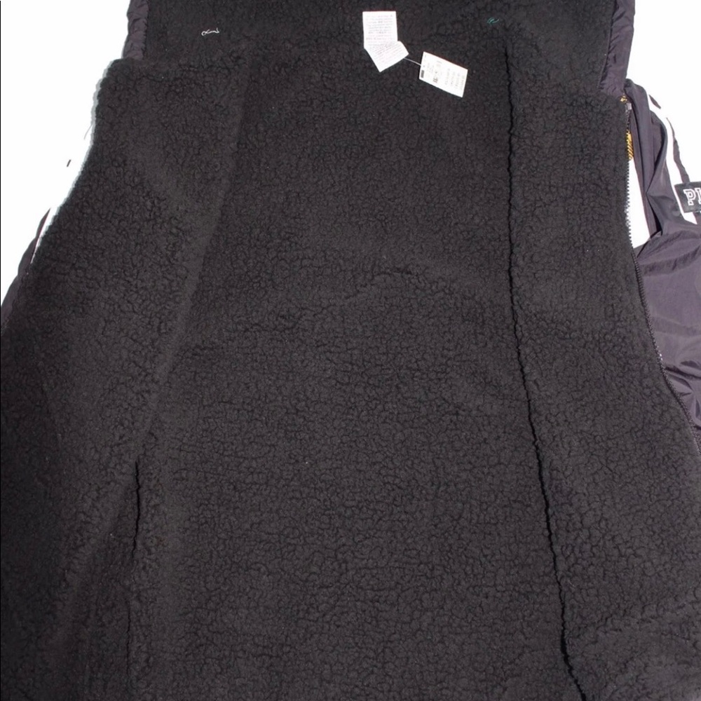 Nip Vs Pink Sherpa Lined Anorak M/L - image 5